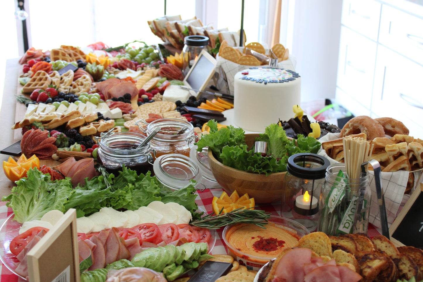 FULL TABLES